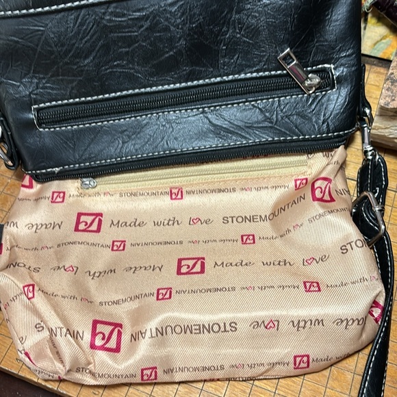 Stone Mountain USA Bag Black Leather w PVC Silver Zipper Pockets 9”Lx6.75”Hx2”D - Picture 16 of 17